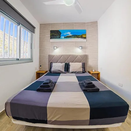 Family With Stunning Sea Views! *